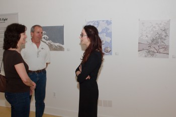 Cassandra (right) With Her Parents