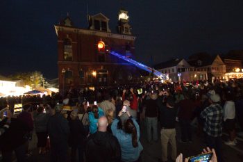 Milford Pumpkin Festival, The Pumpkin Is Lit